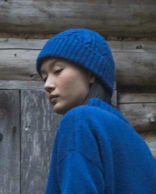 Brogan Lambswool Bobble Hat - Cobalt