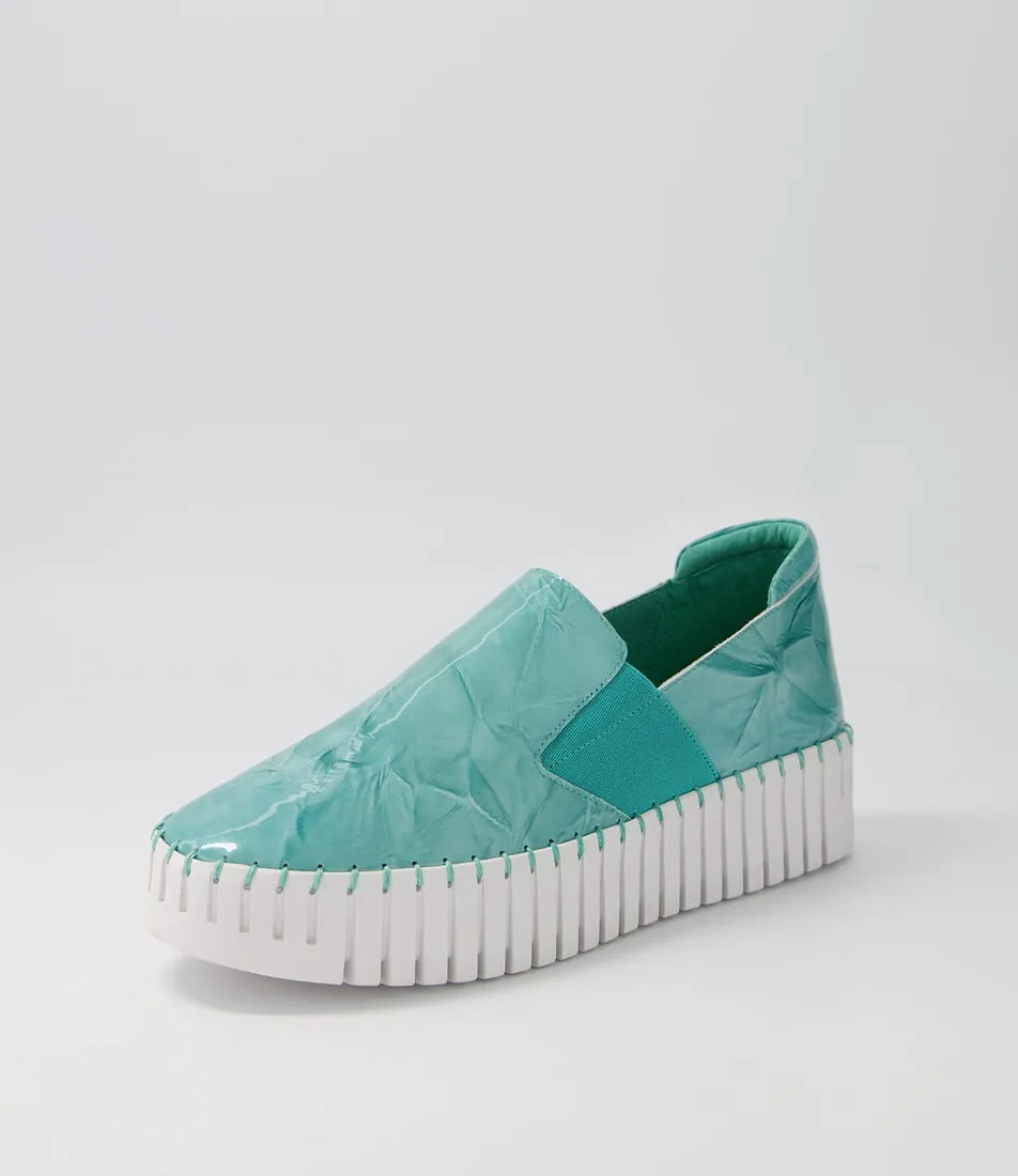 DJANGO & JULIETTE Becca Teal Shrunken Patent Sneakers