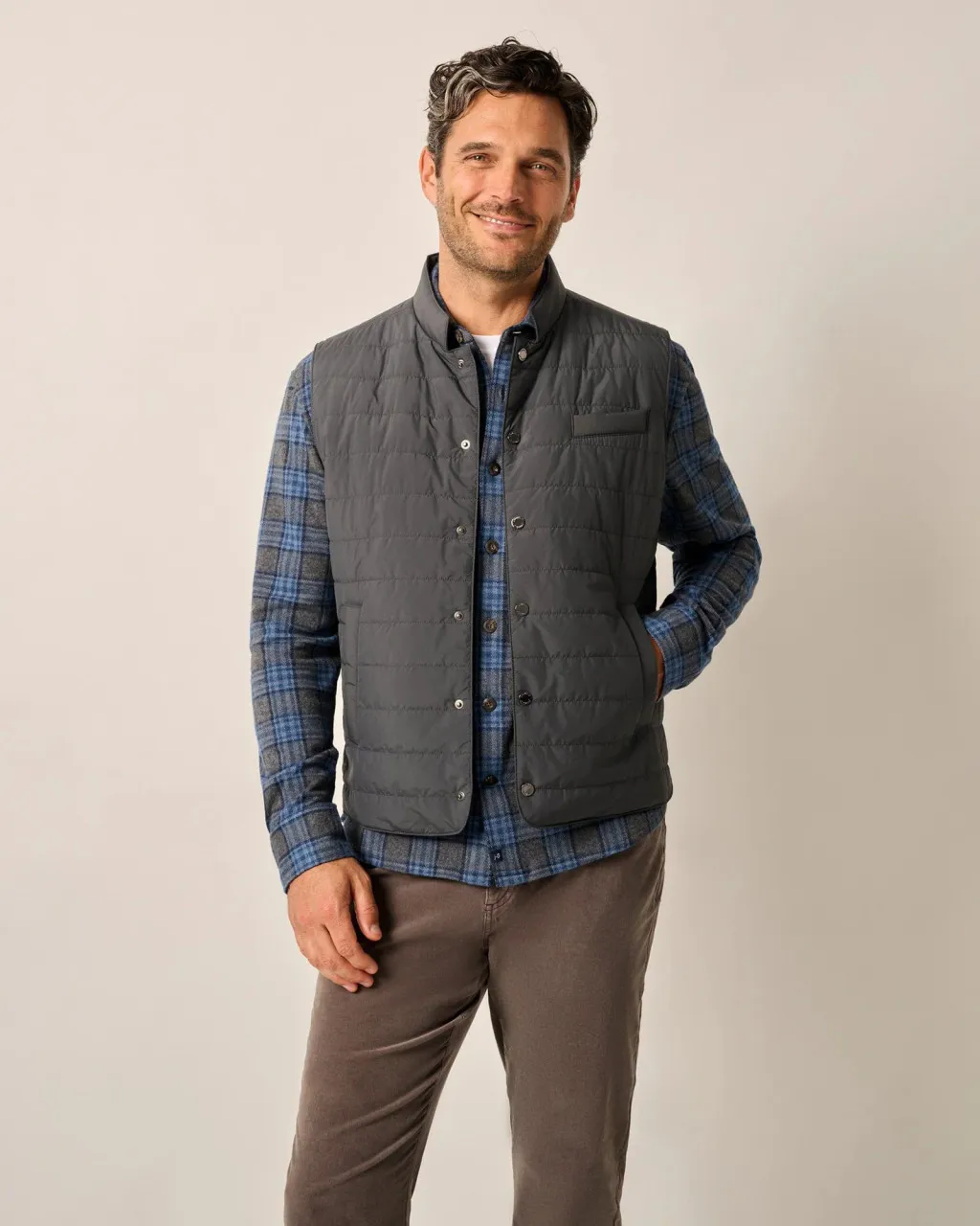 Johnnie-O Juno Apo Quilted Button Up Vest: Graphite