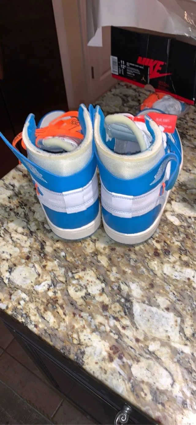 Jordan 1 off white nike unc