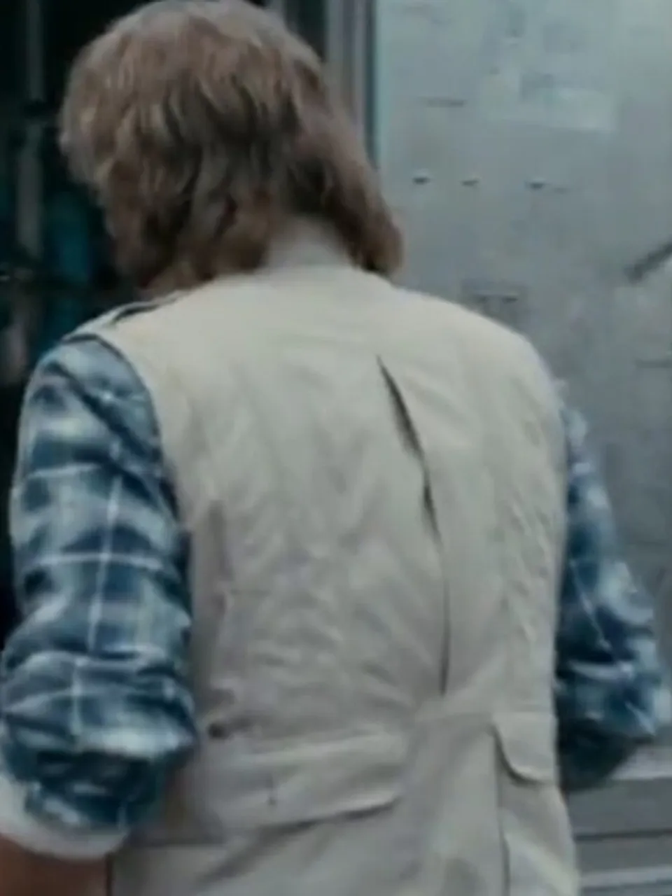 Macgruber Will Forte White Vest