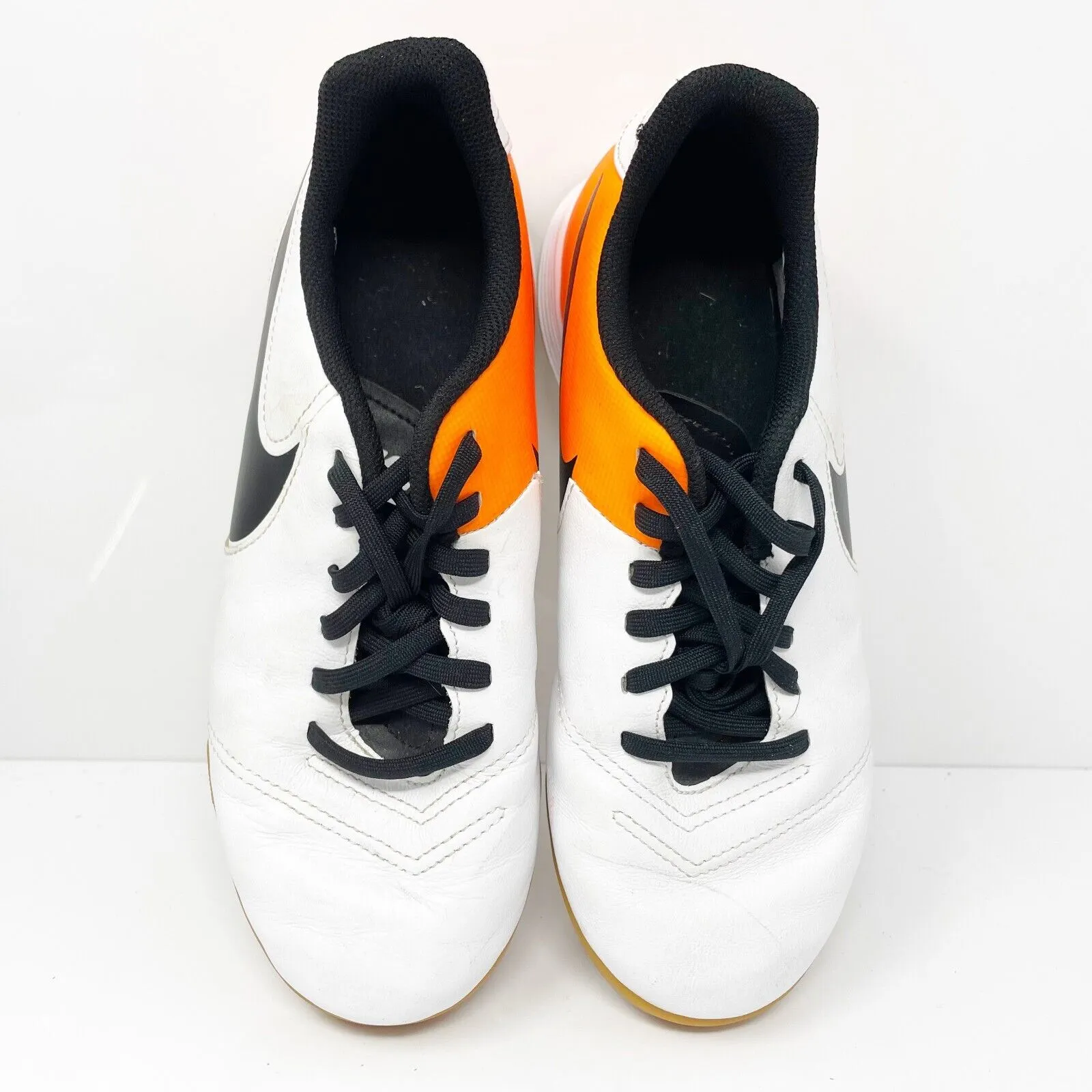 Nike Boys Tiempo Legend VI IC 819190-108 White Soccer Cleats Shoes Size 5.5Y