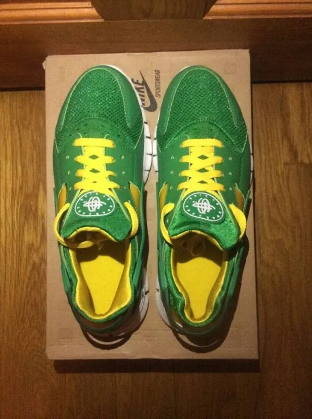 Nike huarache run 2012 oregon ducks men 8/women 9.5 jordan.1