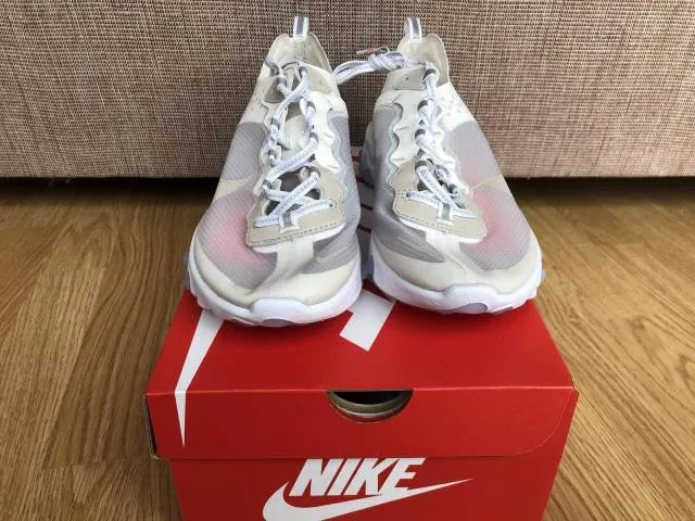 Nike React Element 87 Sail