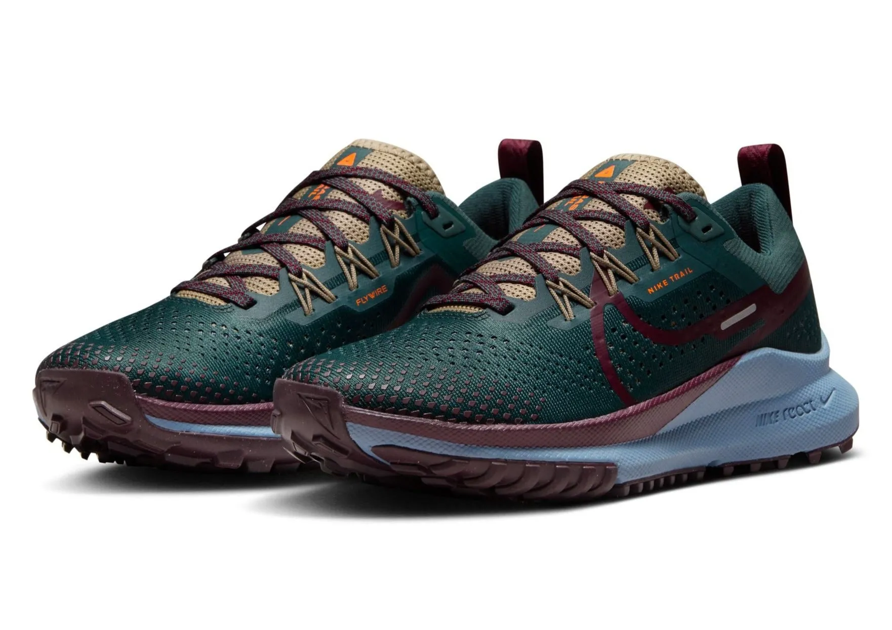 Nike Women's React Pegasus Trail 4