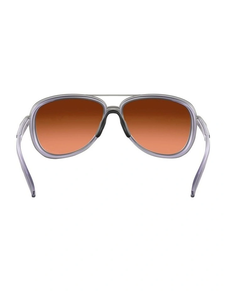 Split Time Sunglasses in Violet